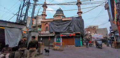 Mosques covered with tarpaulin in Aligarh, Sambhal ahead of Holi - The Hindu
