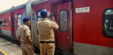 Can Railway Minister reassure Muslims of their safety in trains?