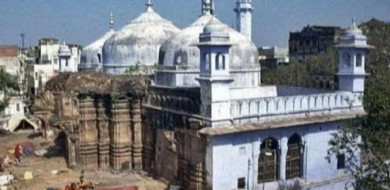 Survey at Gyanvapi complex continues on day 3, mosque committee threatens boycott - India Today